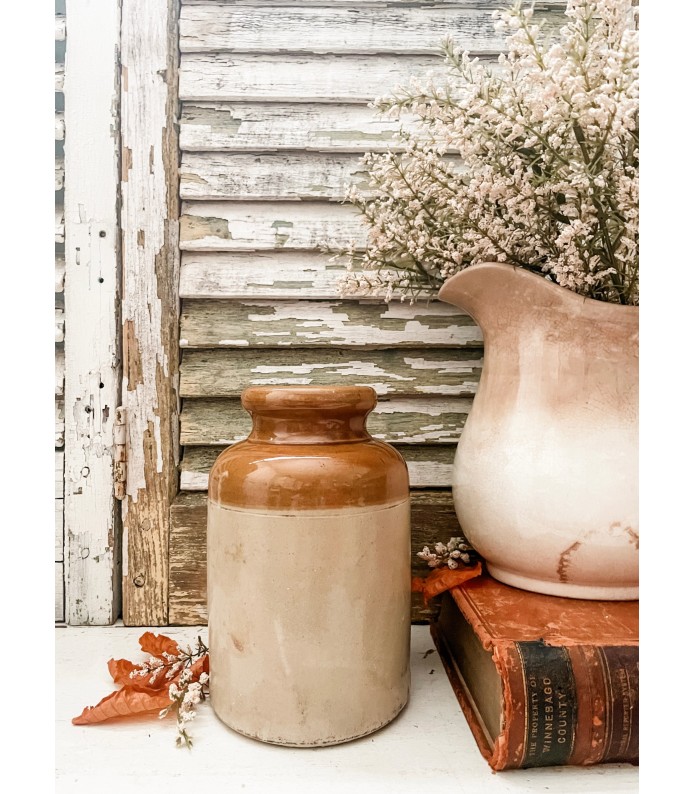Antique Stoneware Shapely Two Tone crock - Large, 7.5T - Gorgeous coloring 